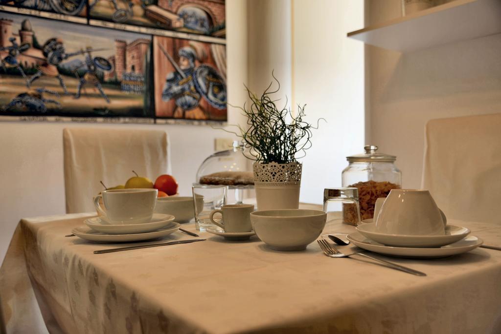 Real Teatro Umberto I Bed & Breakfast Palermo Exterior photo