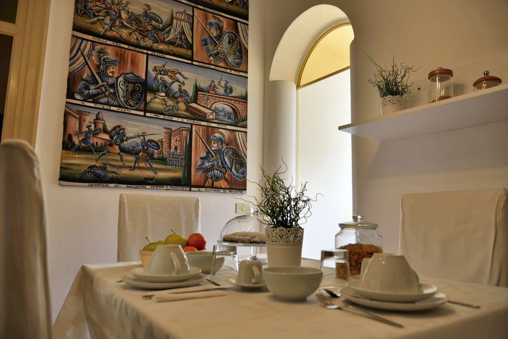 Real Teatro Umberto I Bed & Breakfast Palermo Exterior photo